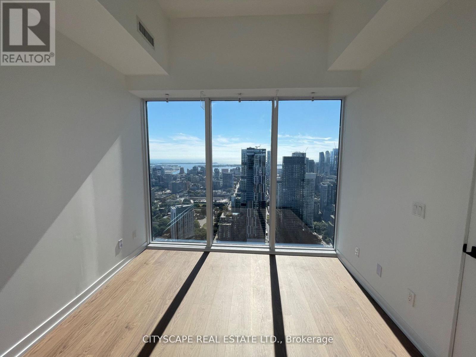 Ph 16 - 319 Jarvis Street, Toronto, ON - Indoor Photo Showing Other Room