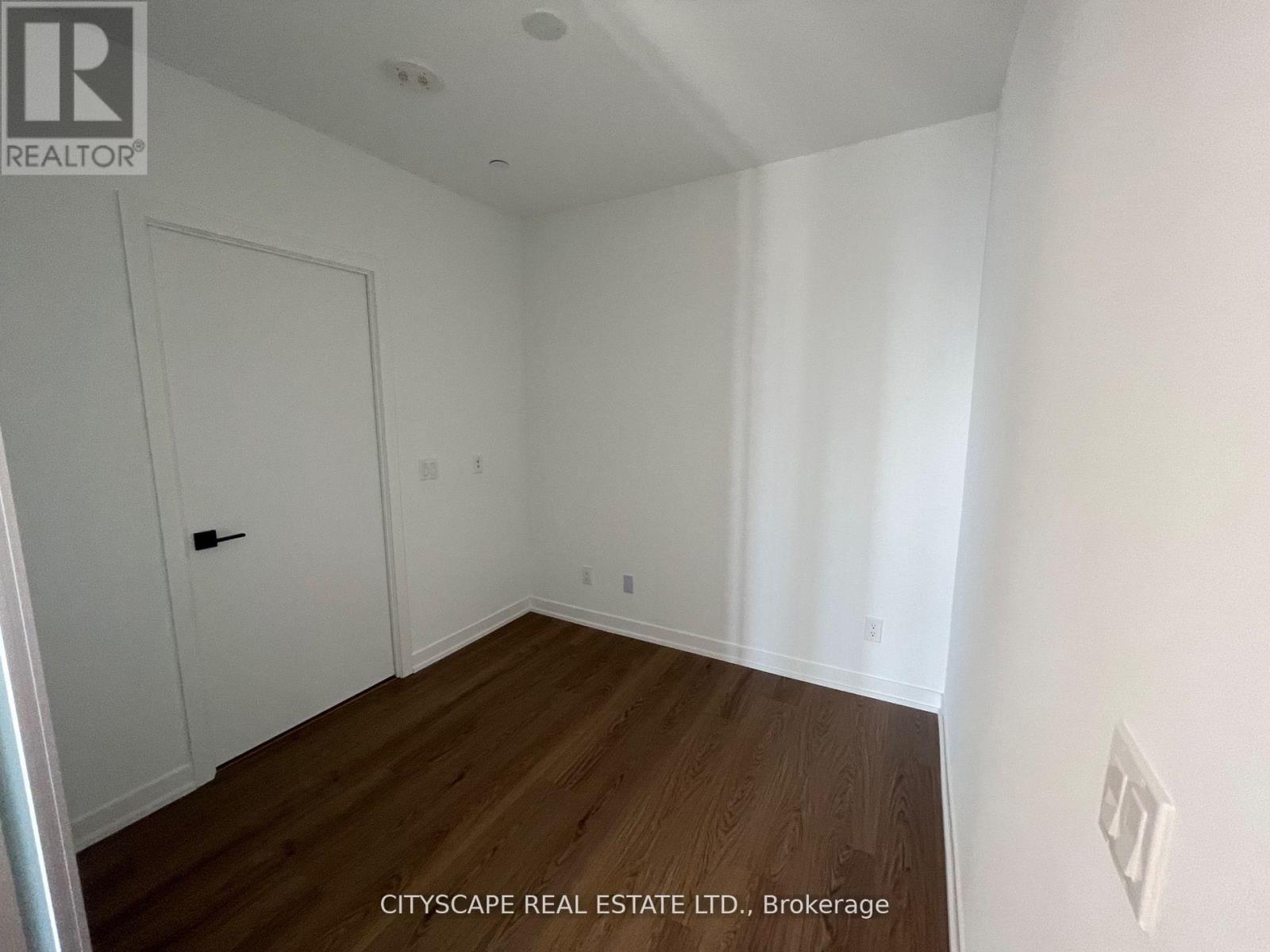 Ph 16 - 319 Jarvis Street, Toronto, ON - Indoor Photo Showing Other Room