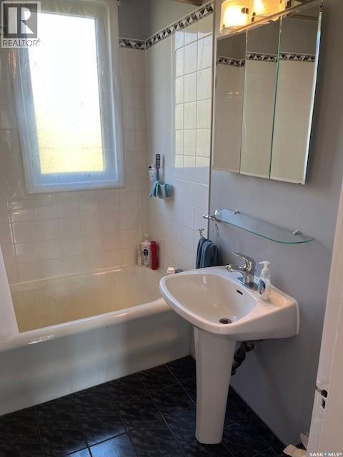 K & S Acreage, Vanscoy Rm No. 345, SK - Indoor Photo Showing Bathroom