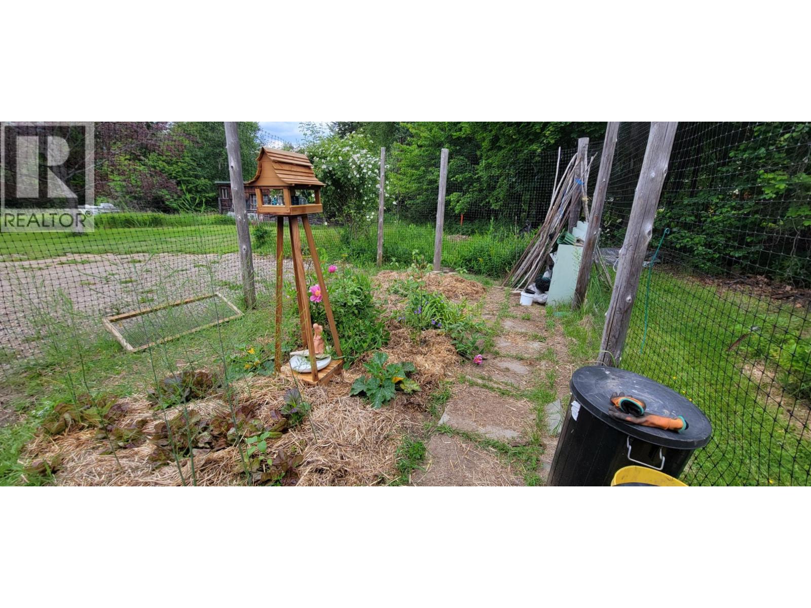 1305 Denver Siding Road, New Denver, BC - Outdoor