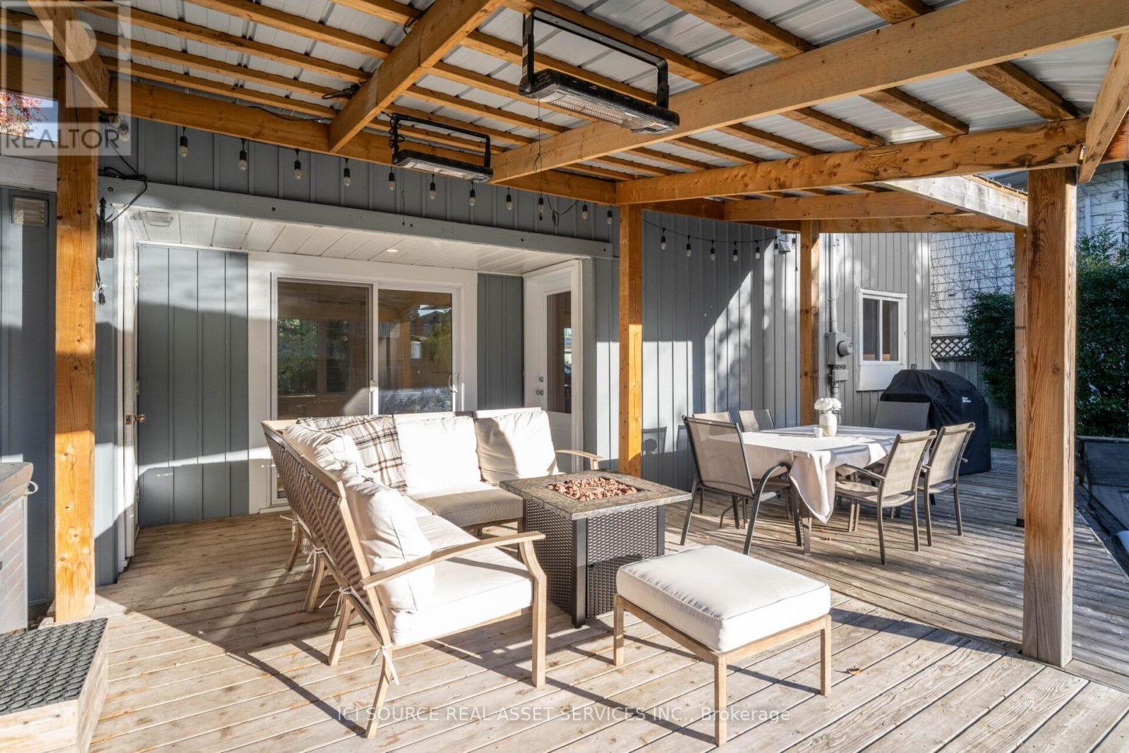 2958 Southmore Drive E, Ottawa, ON - Outdoor With Deck Patio Veranda With Exterior