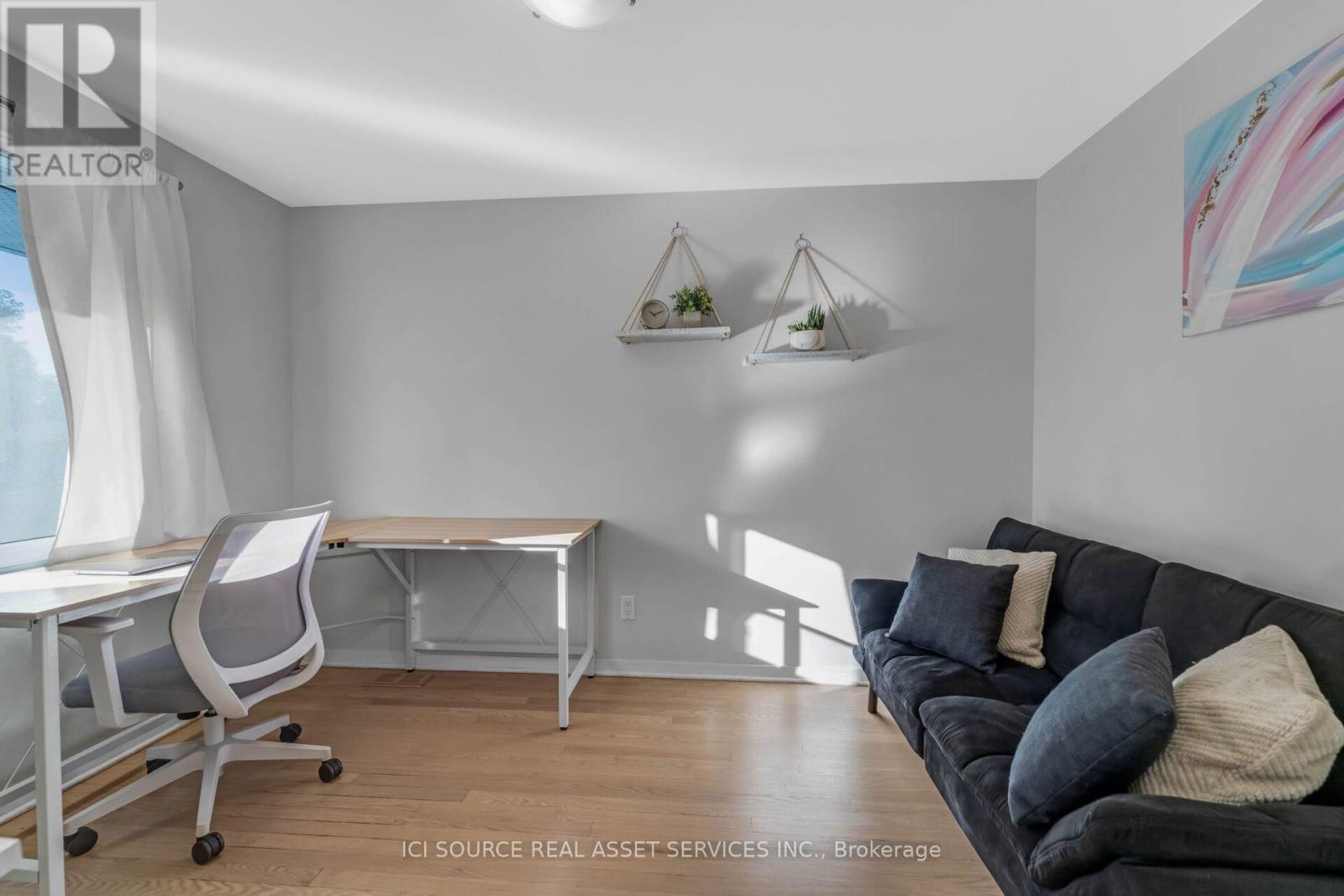 2958 Southmore Drive E, Ottawa, ON - Indoor