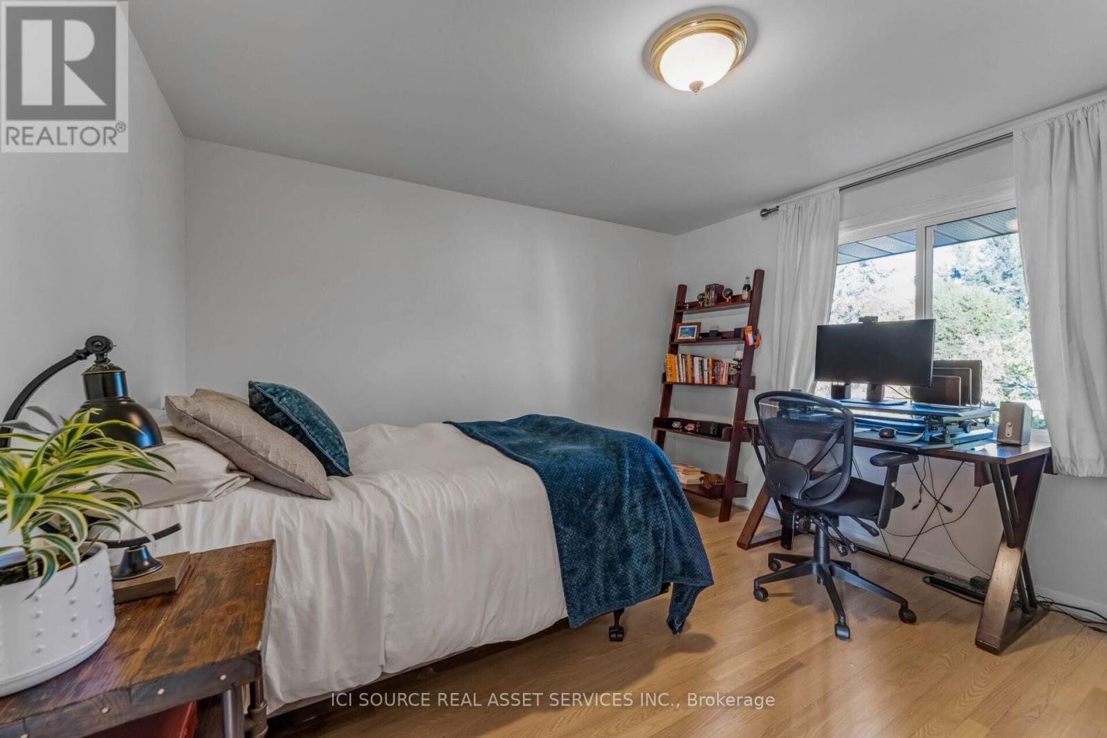 2958 Southmore Drive E, Ottawa, ON - Indoor