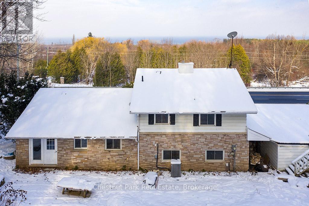 207070 Highway 26, Meaford, ON - Outdoor