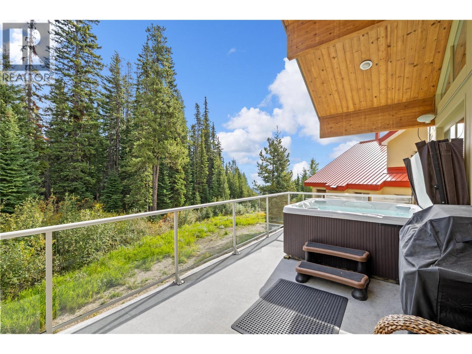 5946 Snow Pines Crescent Unit# A, Big White, BC - Outdoor With Exterior
