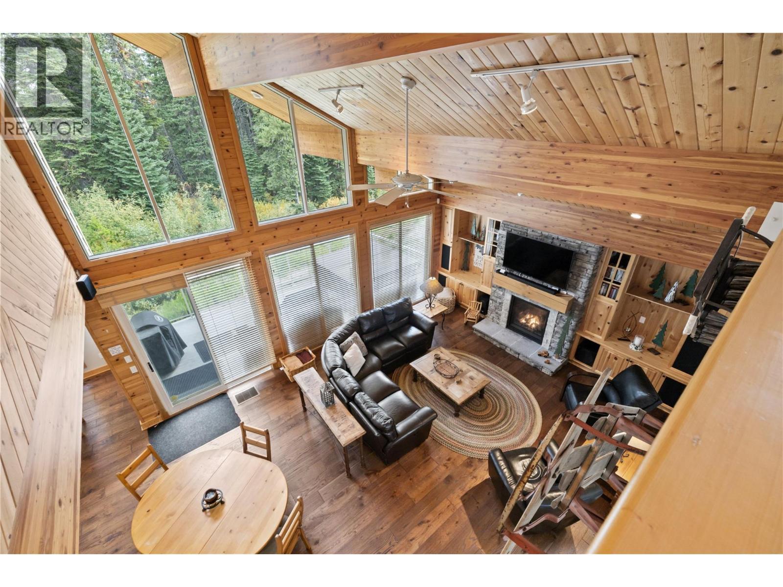 5946 Snow Pines Crescent Unit# A, Big White, BC - Indoor With Fireplace