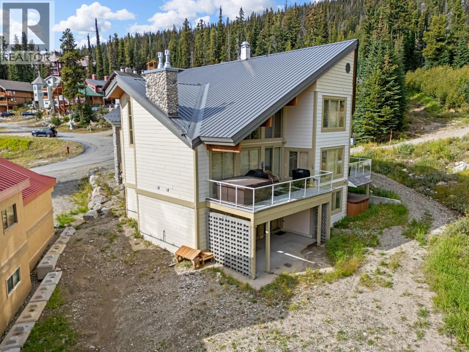 5946 Snow Pines Crescent Unit# A, Big White, BC - Outdoor With Deck Patio Veranda