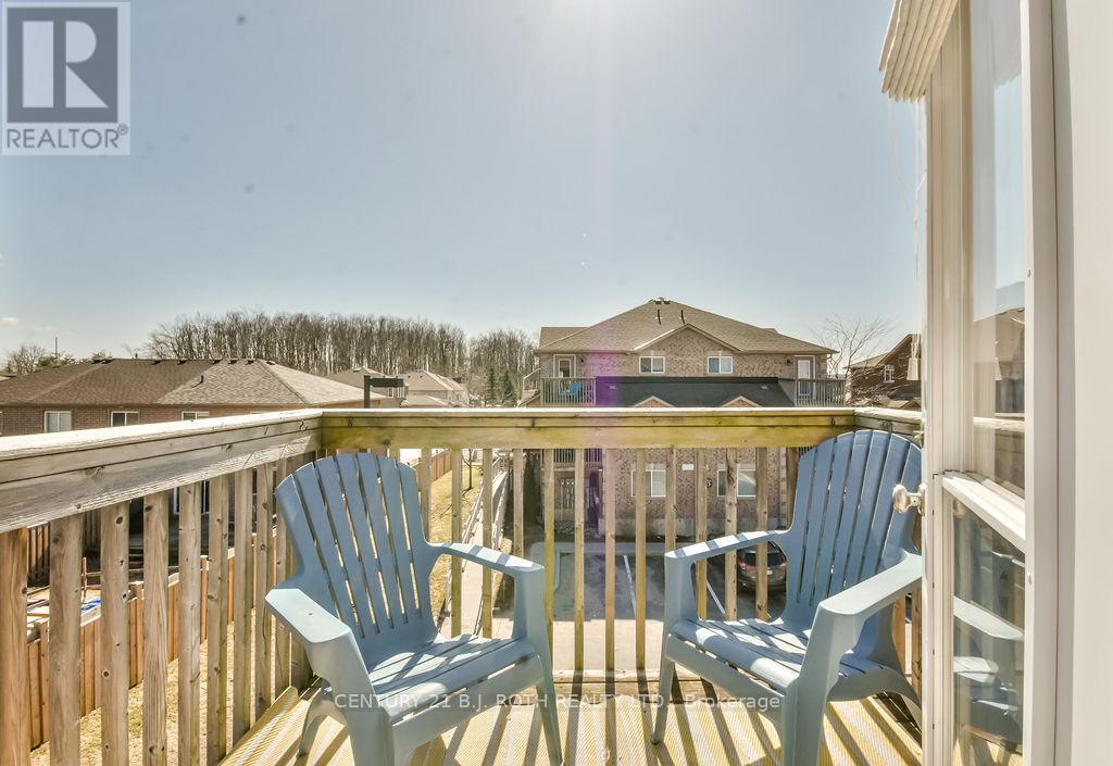 2 - 87 Goodwin Drive, Barrie, ON - Outdoor