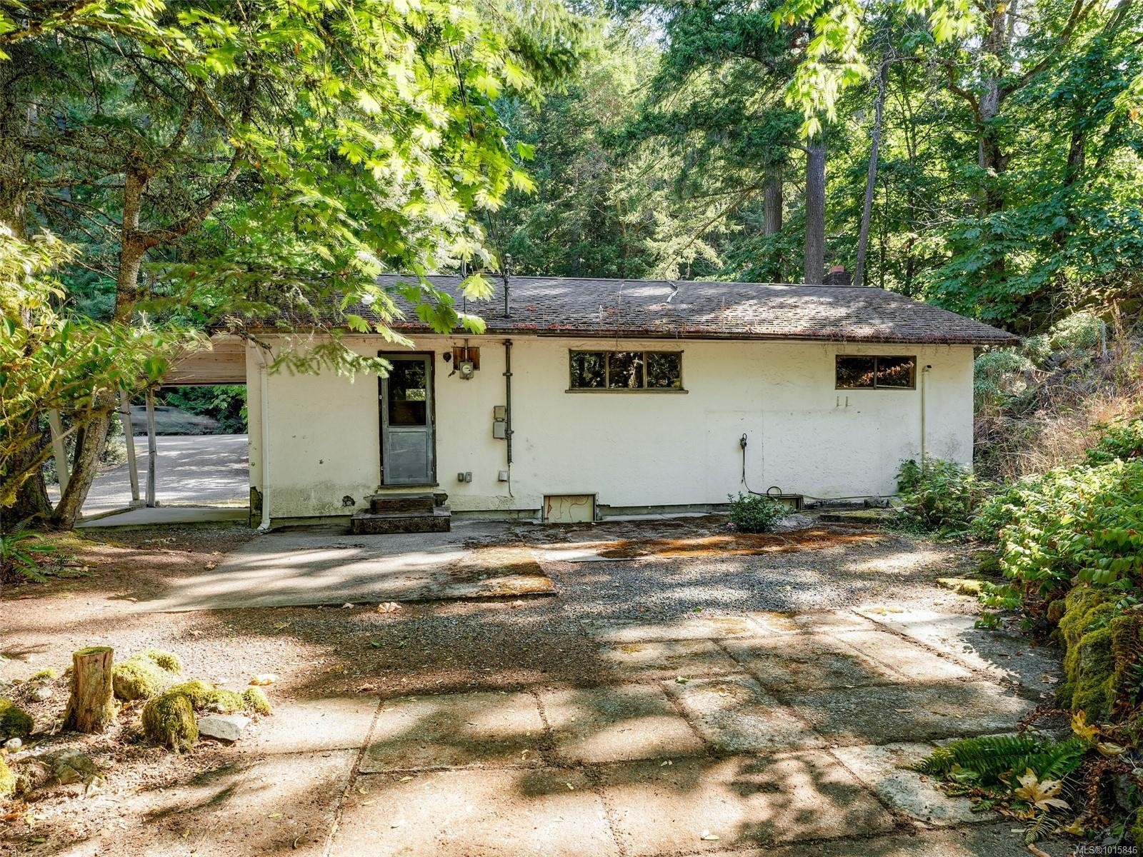 5142 West Saanich Rd, Saanich, BC