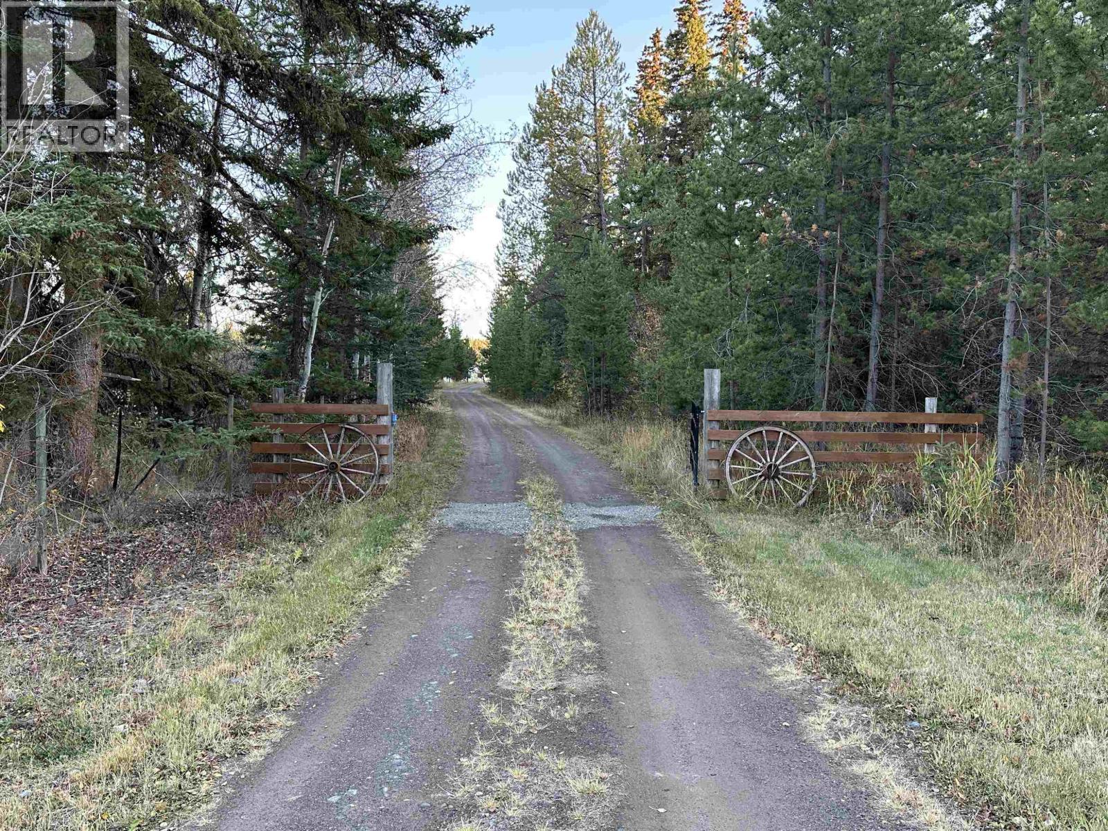 5972 Little Fort 24 Highway, Lone Butte, BC - Outdoor With View