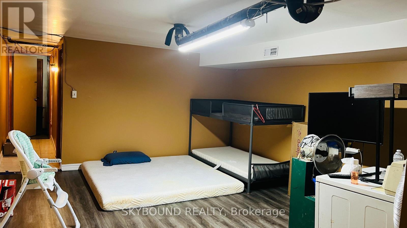 1 - 1772 St Clair Avenue W, Toronto, ON