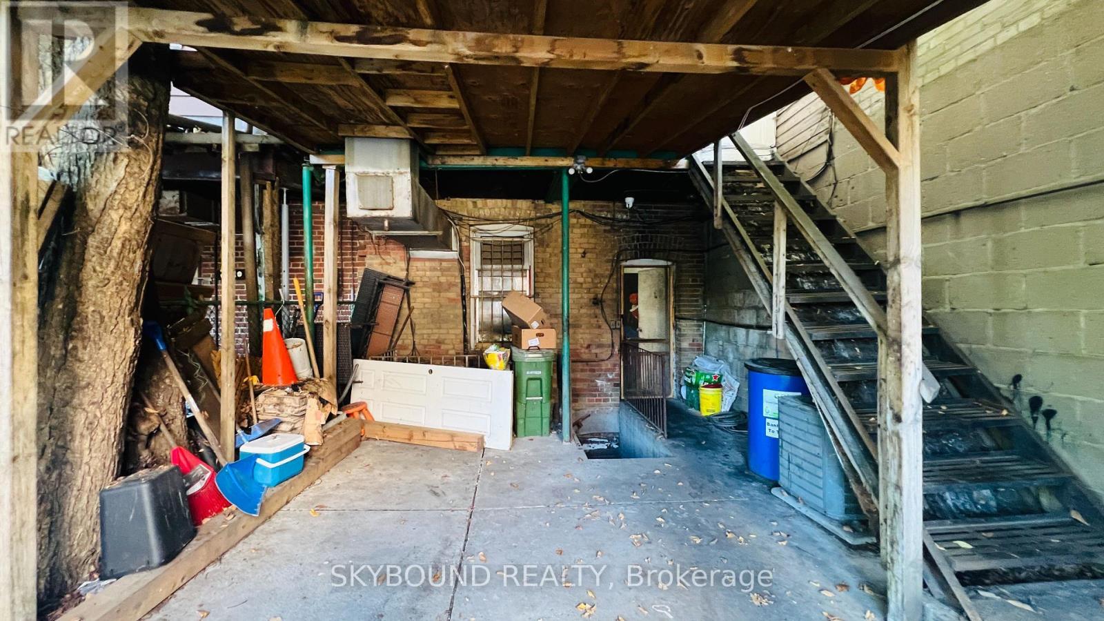 1 - 1772 St Clair Avenue W, Toronto, ON