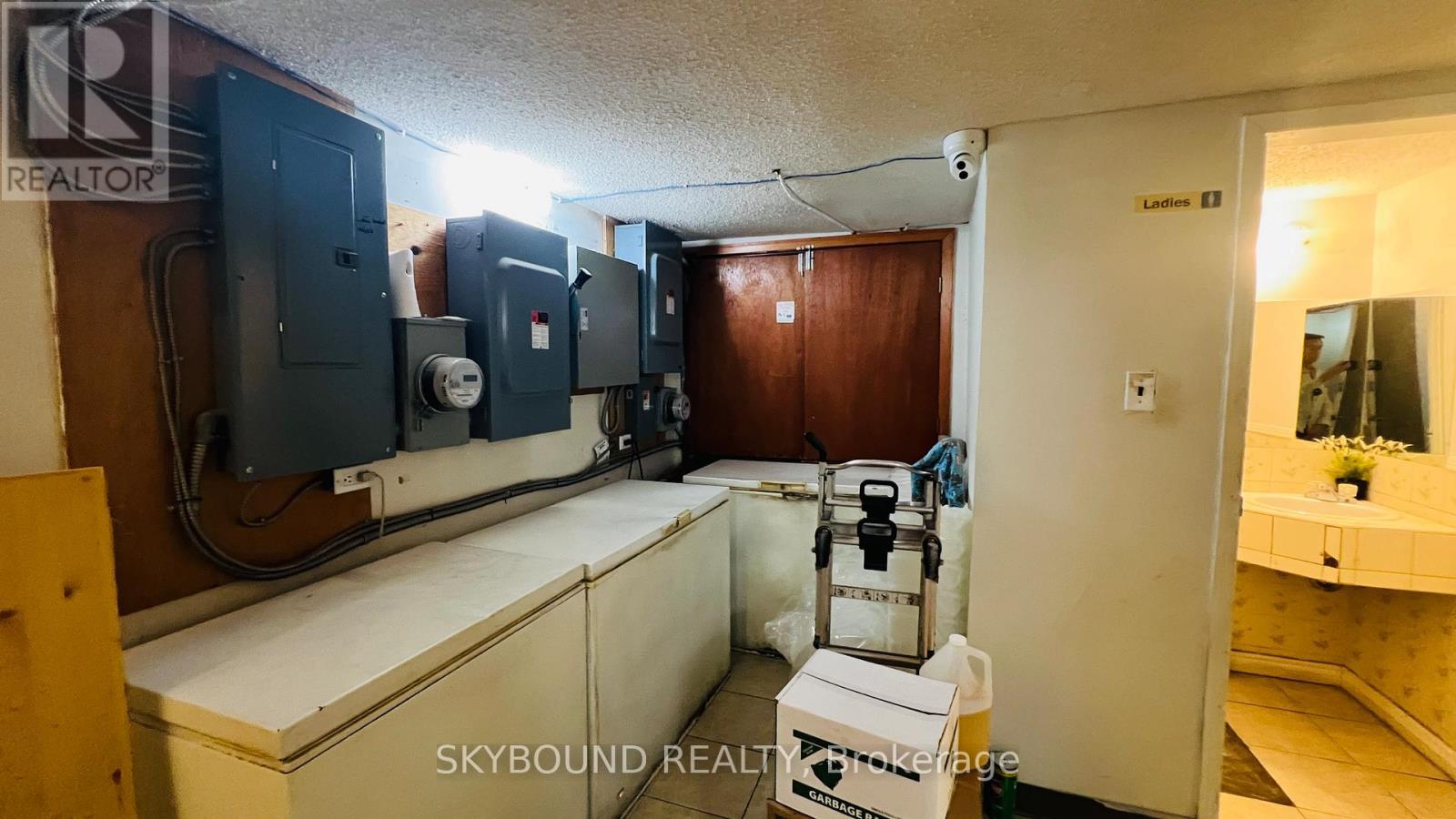 1 - 1772 St Clair Avenue W, Toronto, ON