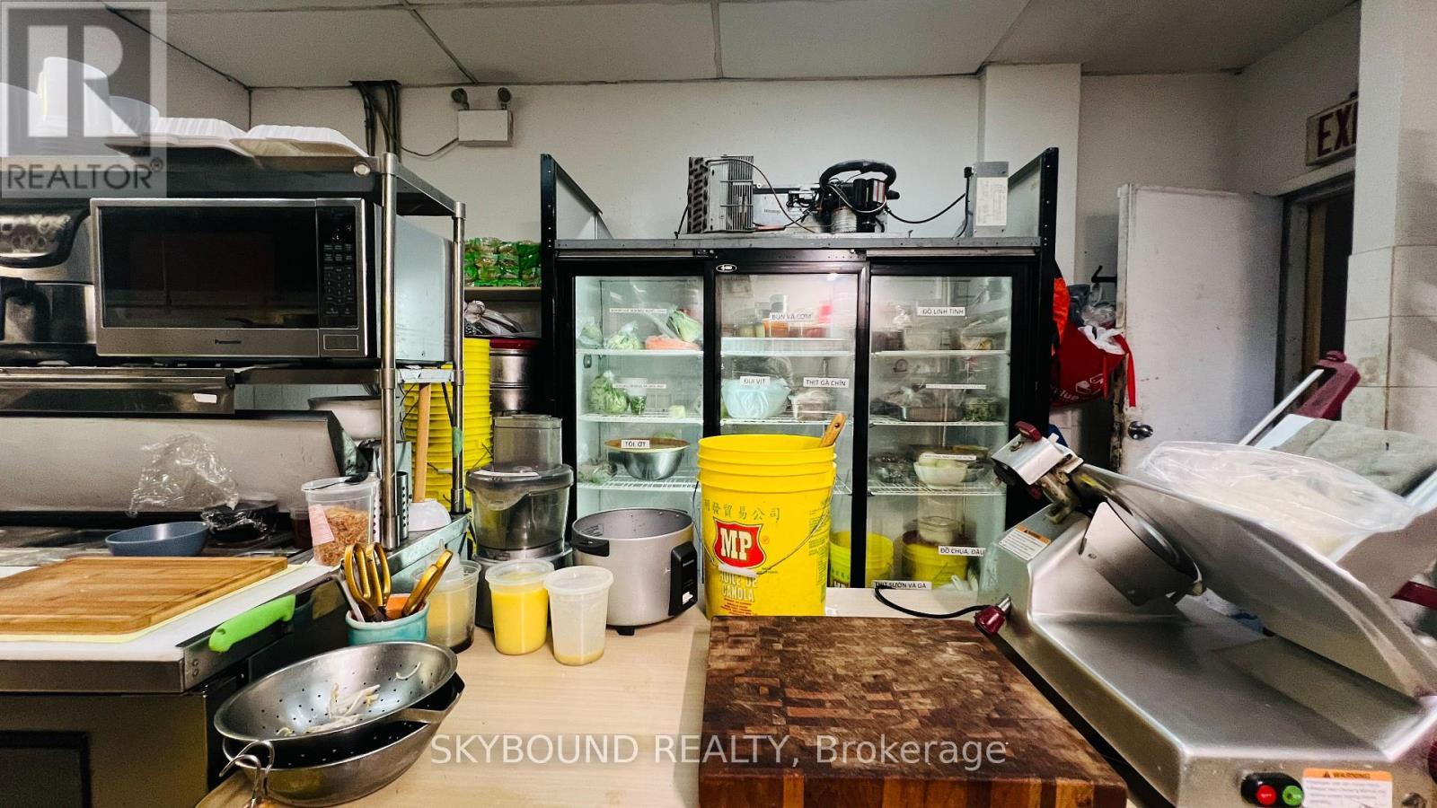 1 - 1772 St Clair Avenue W, Toronto, ON