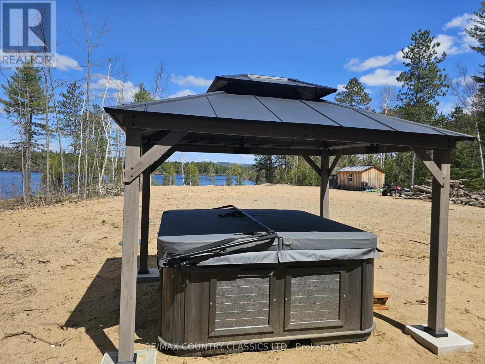 237 Grunwald Road, Madawaska Valley, ON - Outdoor