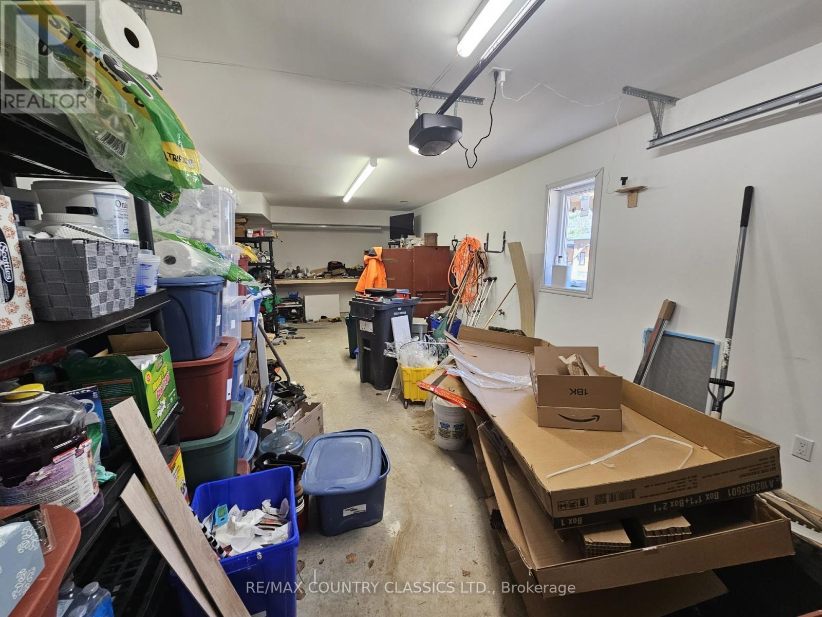 237 Grunwald Road, Madawaska Valley, ON - Indoor