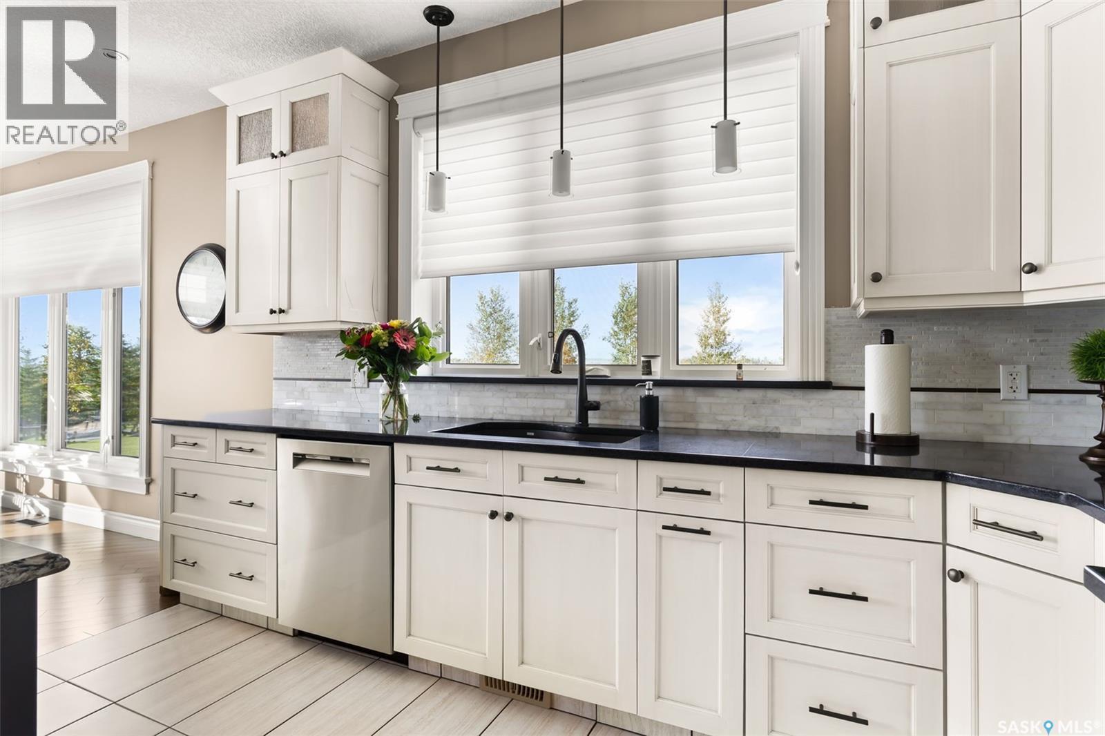 Batters Acreage, Moose Mountain Rm No. 63, SK - Indoor Photo Showing Kitchen