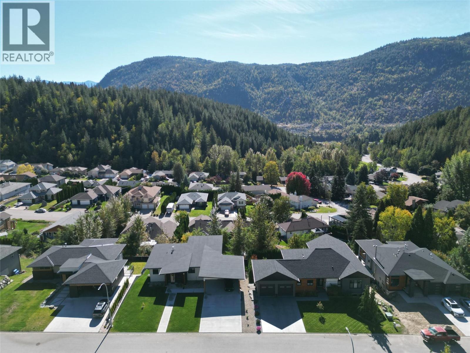 2411 Mcbride Street, Trail, BC