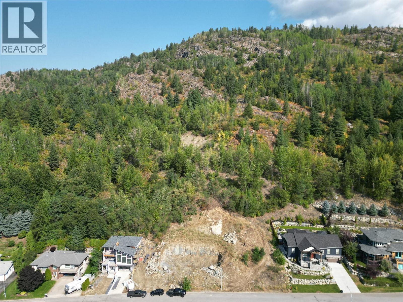 2411 Mcbride Street, Trail, BC