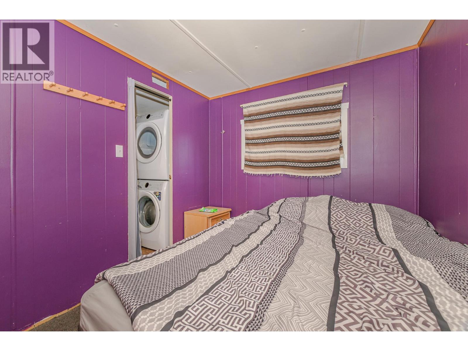 1 Robson Road, Mara, BC