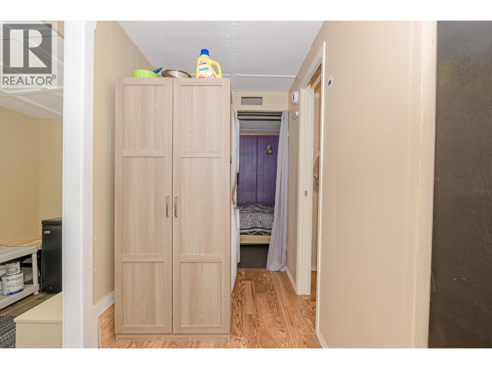 1 Robson Road, Mara, BC