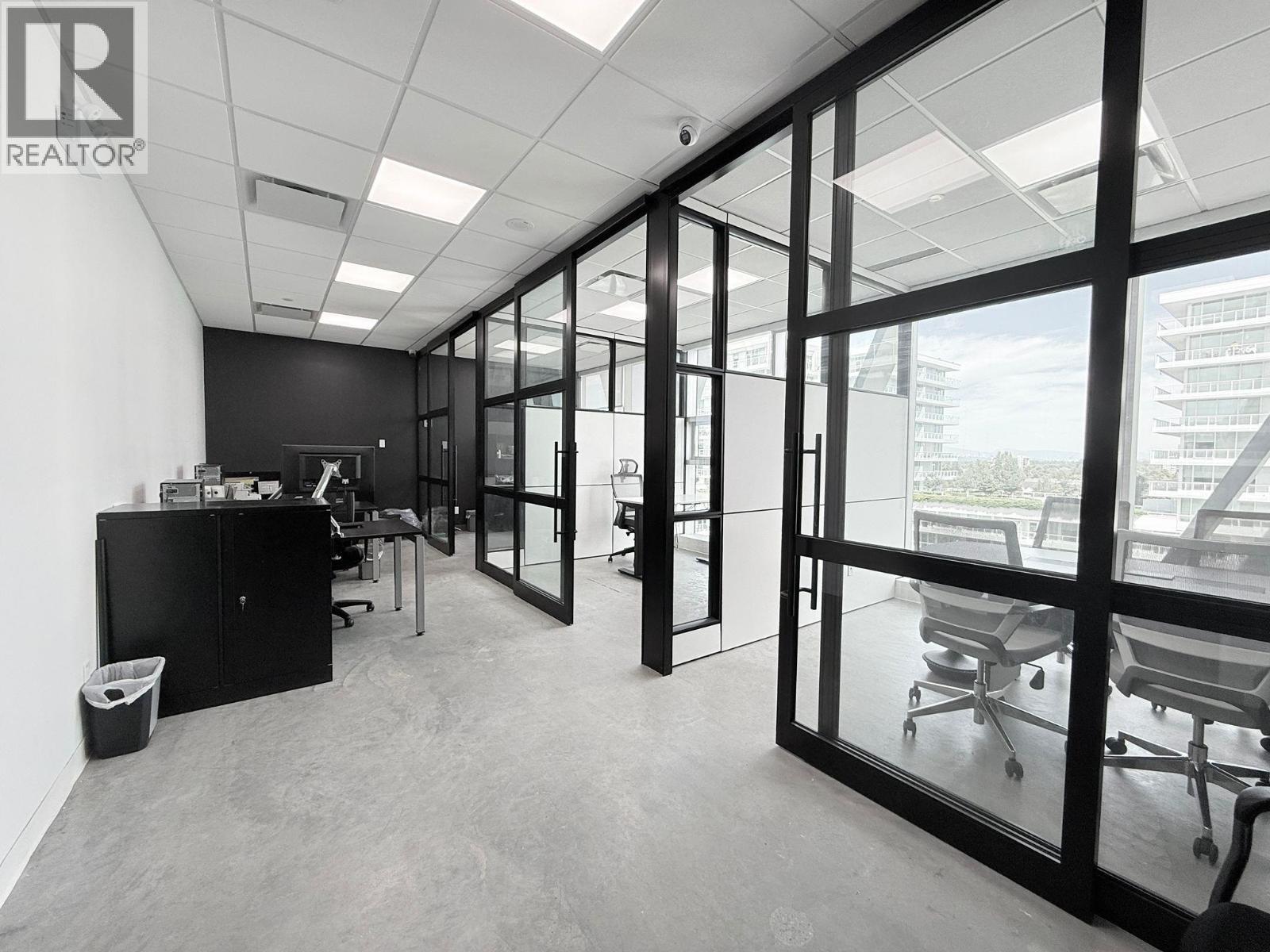 945 6388 No. 3 Road, Richmond, BC