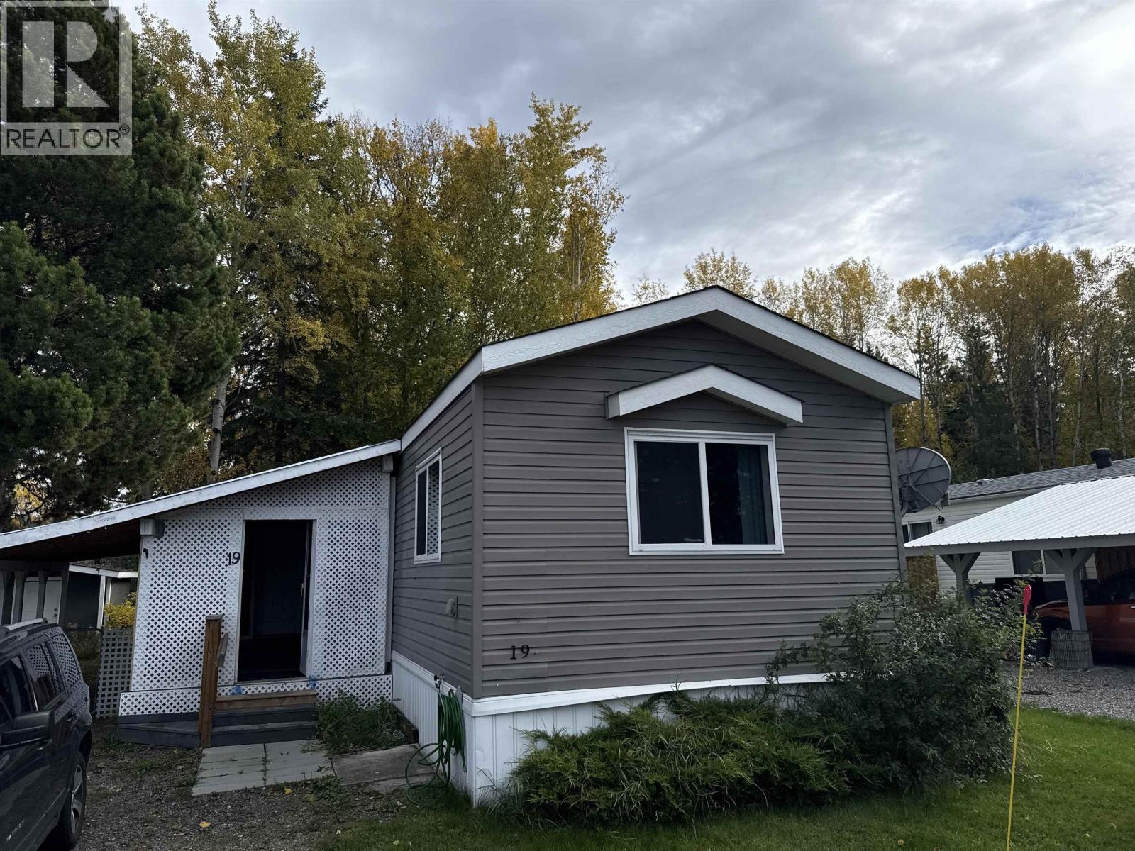 19 2377 Larch Avenue, Quesnel, BC - Outdoor