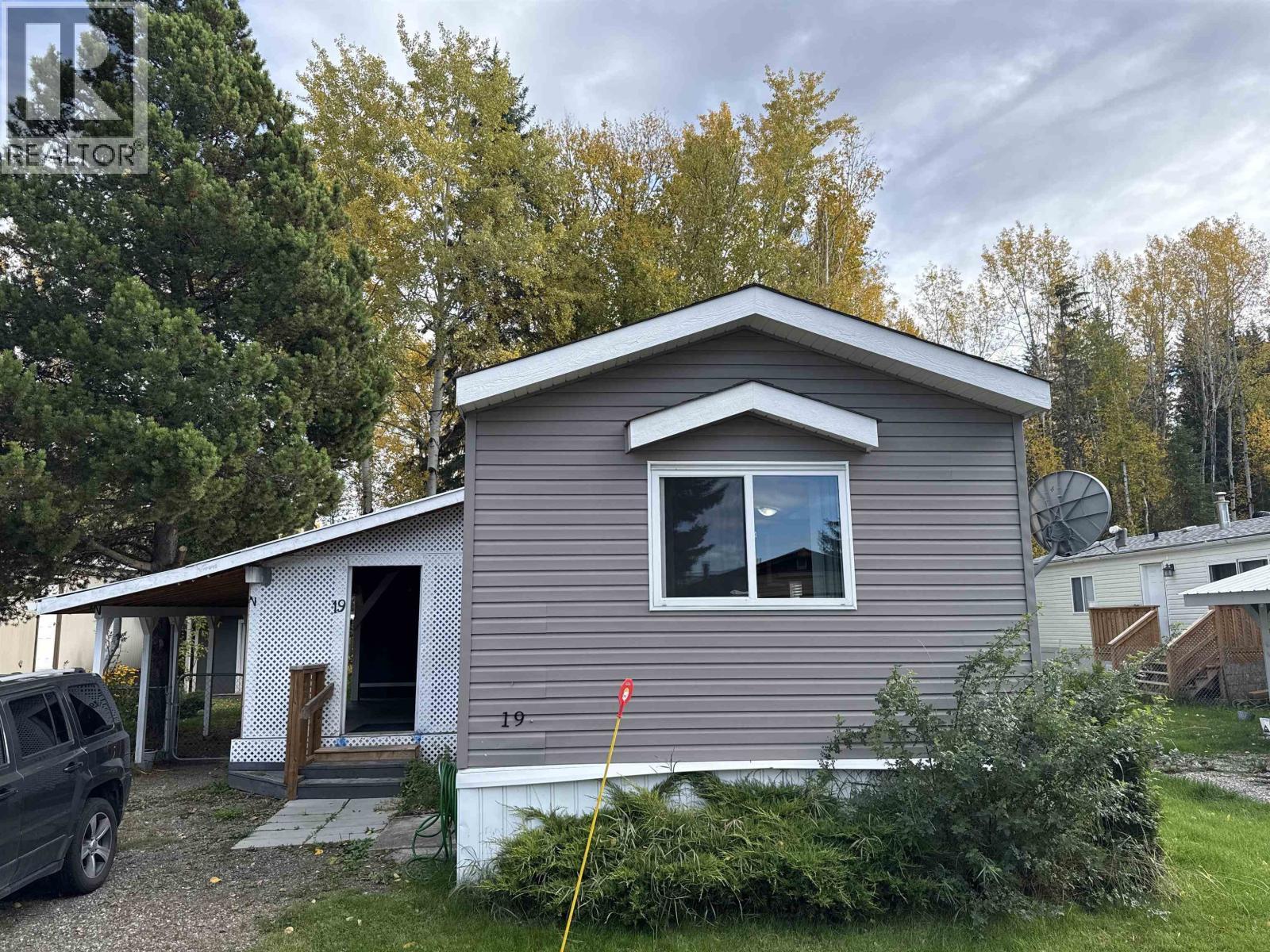 19 2377 Larch Avenue, Quesnel, BC - Outdoor