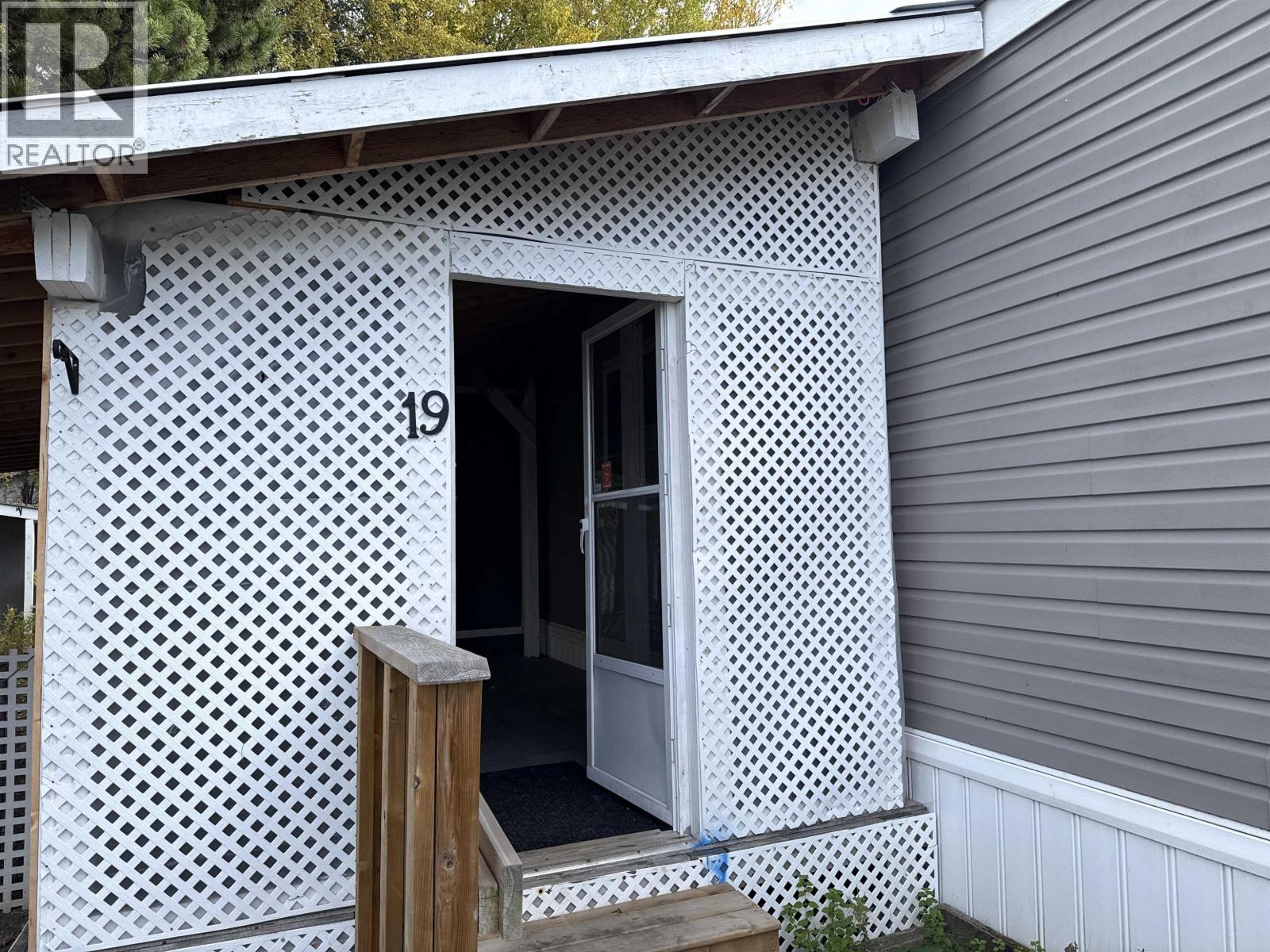 19 2377 Larch Avenue, Quesnel, BC - Outdoor With Deck Patio Veranda With Exterior