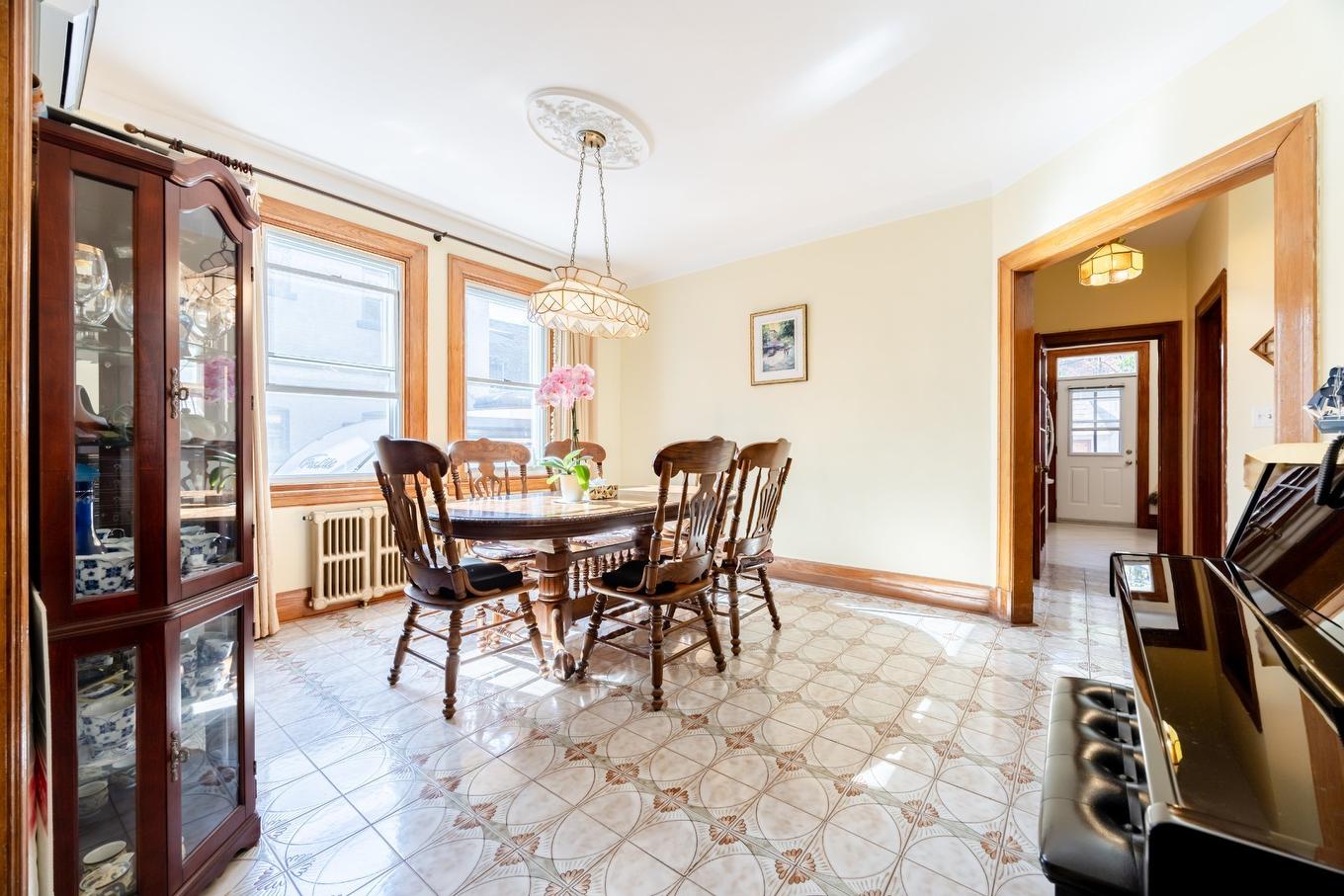 Salle à manger - 2260 Av. Wilson, Montréal (Côte-Des-Neiges/Notre-Dame-De-Grâce), QC - Indoor Photo Showing Dining Room