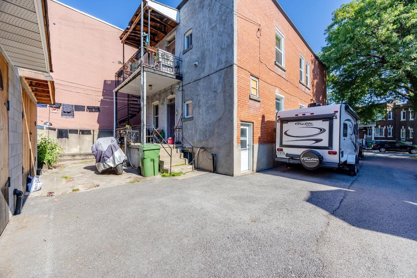 Cour - 2260 Av. Wilson, Montréal (Côte-Des-Neiges/Notre-Dame-De-Grâce), QC - Outdoor