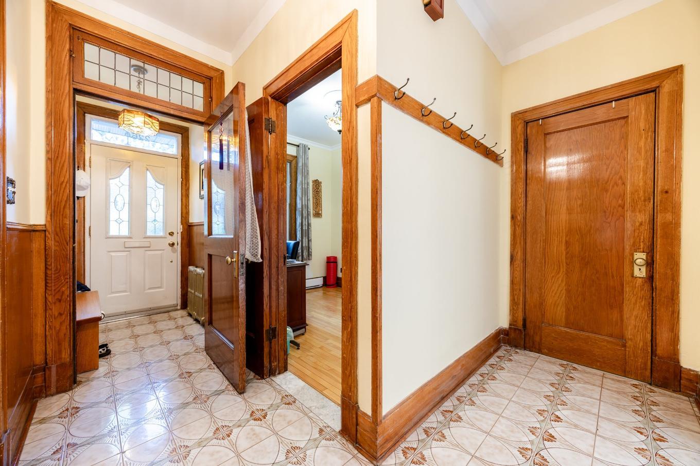 Intérieur - 2260 Av. Wilson, Montréal (Côte-Des-Neiges/Notre-Dame-De-Grâce), QC - Indoor Photo Showing Other Room