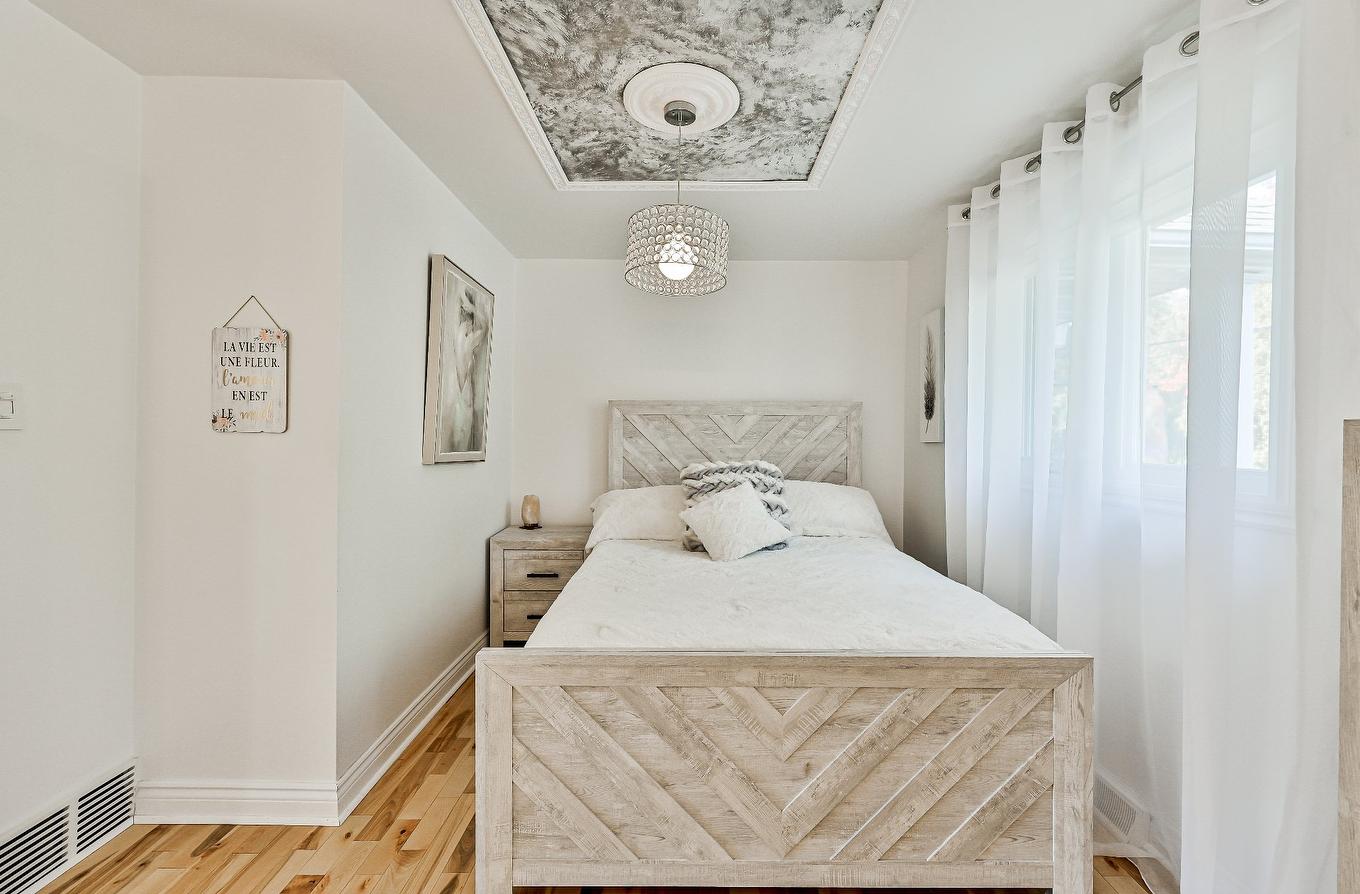 Chambre à coucher principale - 466 Rue Lamontagne, Mascouche, QC - Indoor Photo Showing Bedroom