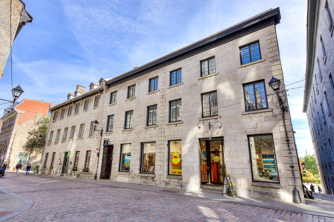 Exterior - 304-20 Rue St-Paul O., Montréal (Ville-Marie), QC - Outdoor With Facade