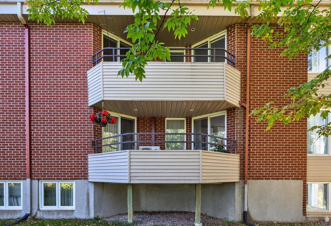 Balcon - 21-9240 Boul. Du Centre-Hospitalier, Lévis (Les Chutes-De-La-Chaudière-Est), QC - Outdoor With Deck Patio Veranda With Exterior