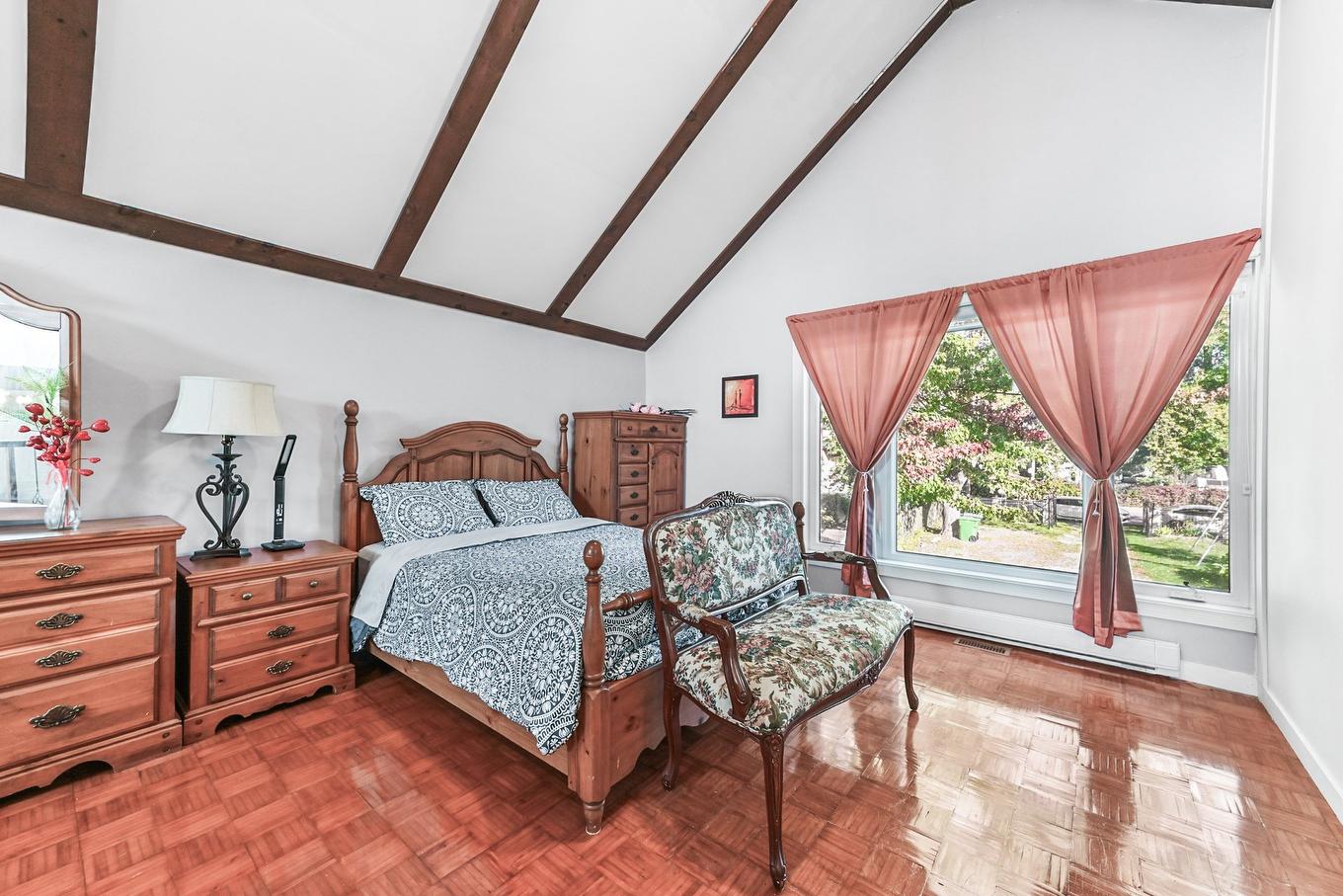 Chambre à coucher principale - 27 Av. De Venise O., Venise-En-Québec, QC - Indoor Photo Showing Bedroom