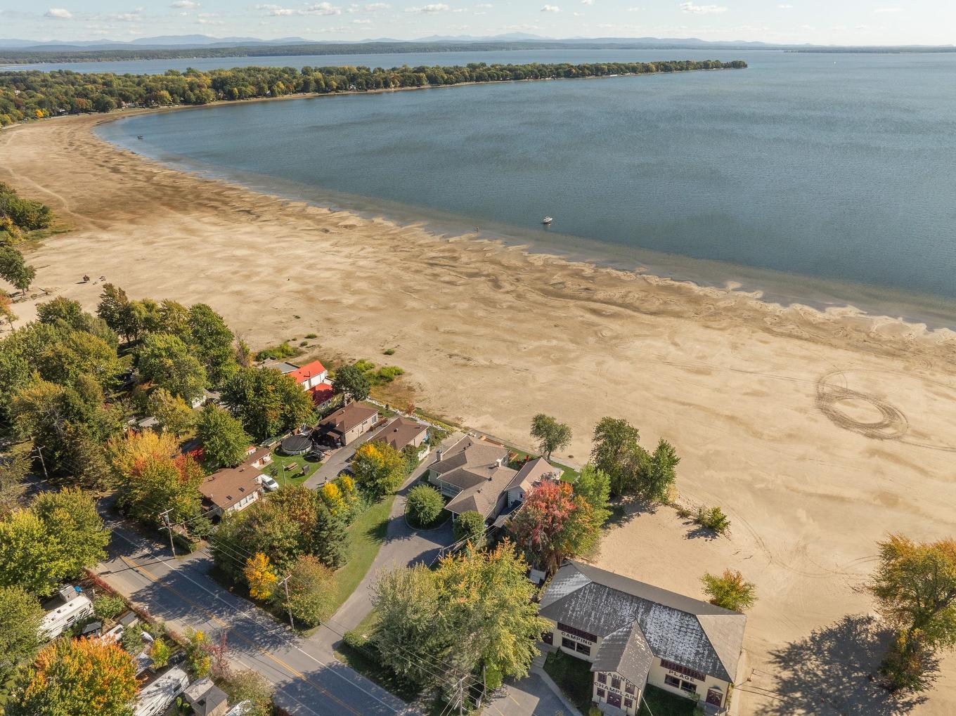 Vue d'ensemble - 27 Av. De Venise O., Venise-En-Québec, QC - Outdoor With Body Of Water With View