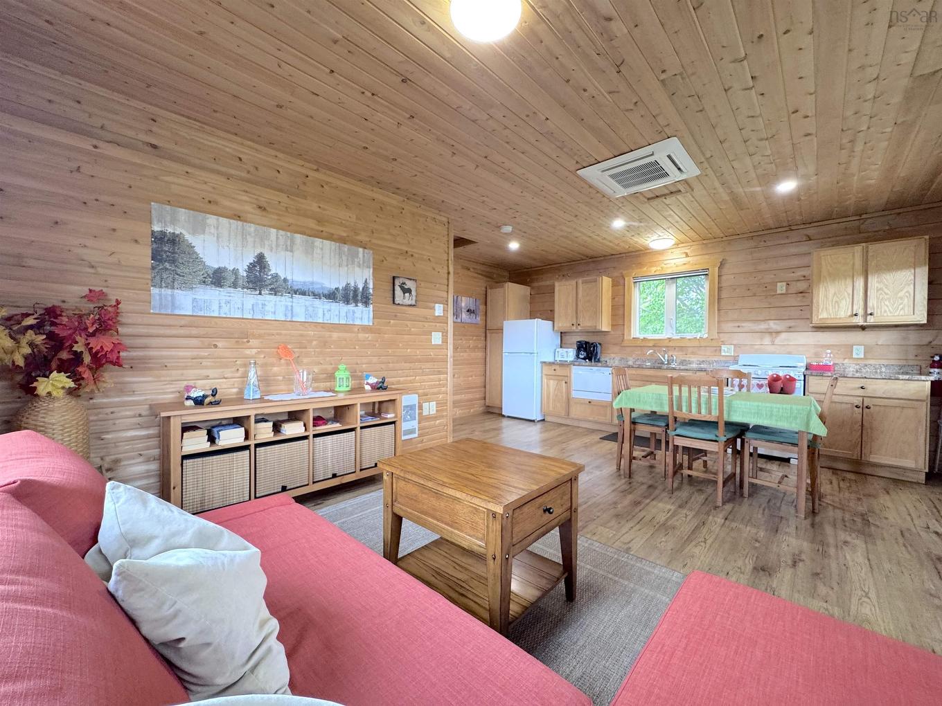1047 West Side Middle River Road, Middle River, NS