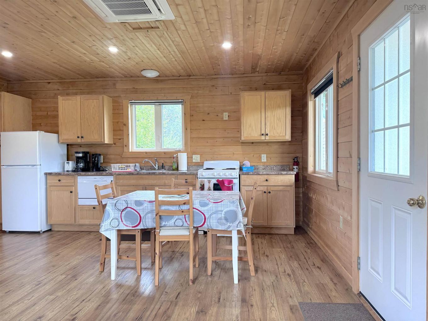 1047 West Side Middle River Road, Middle River, NS