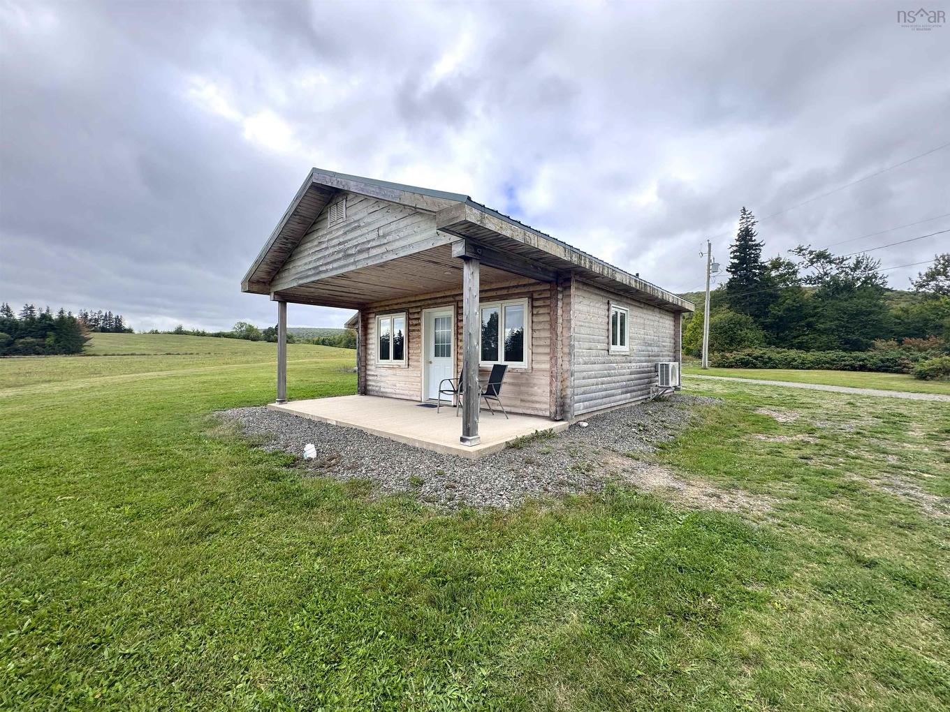 1047 West Side Middle River Road, Middle River, NS