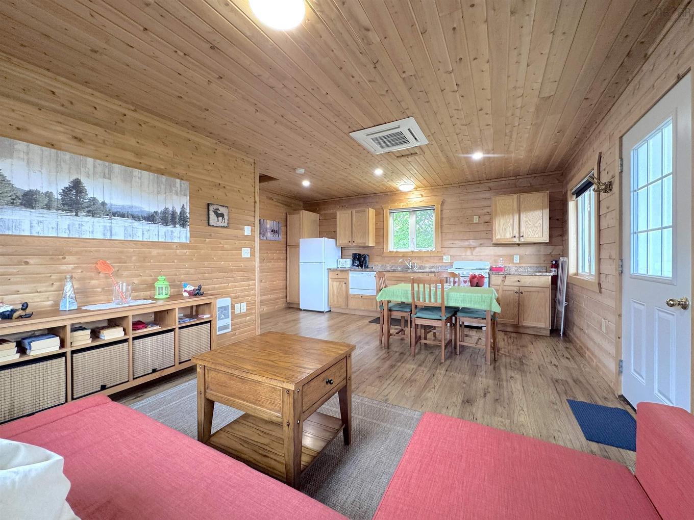 1047 West Side Middle River Road, Middle River, NS