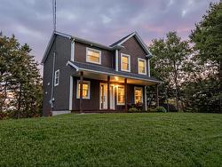 323 Etter Road Mount Uniacke, NS B0N 1Z0