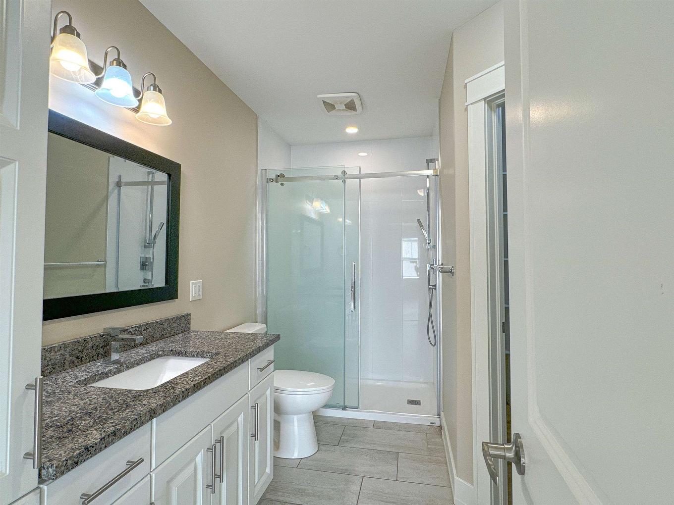 108 210 Shakespeare Drive, Stratford, PE