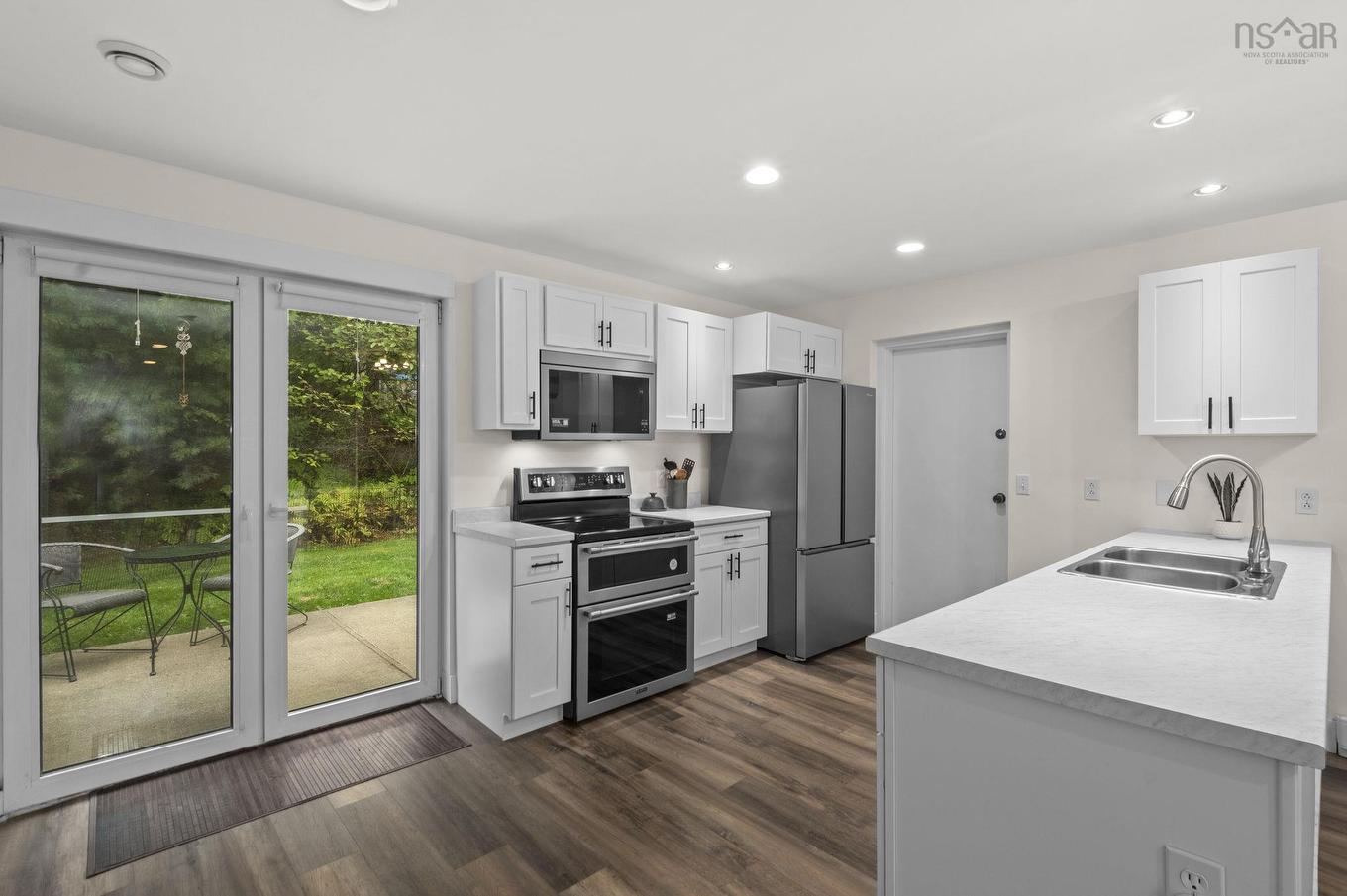 31-33 Birch Grove, Upper Tantallon, NS