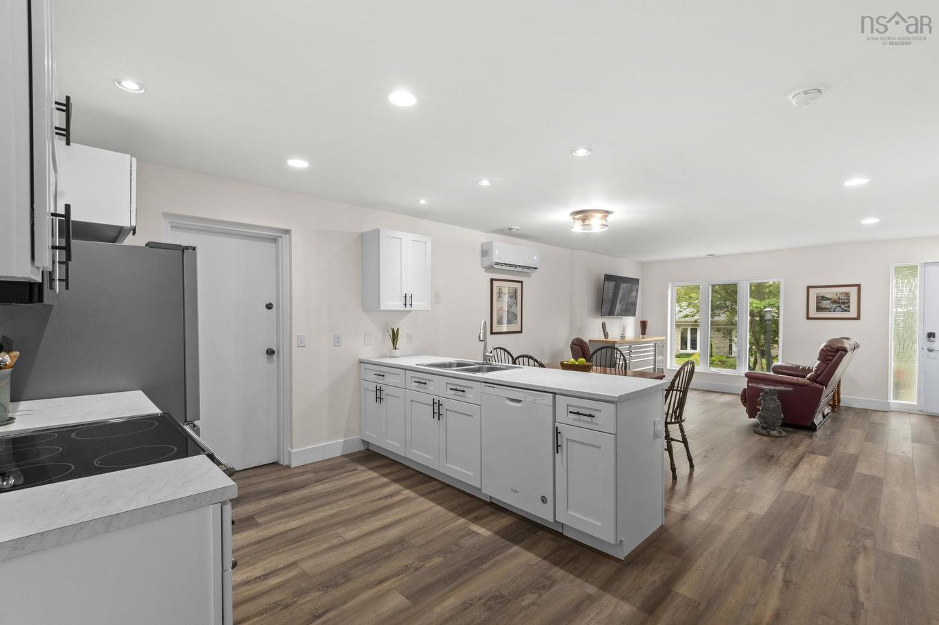 31-33 Birch Grove, Upper Tantallon, NS