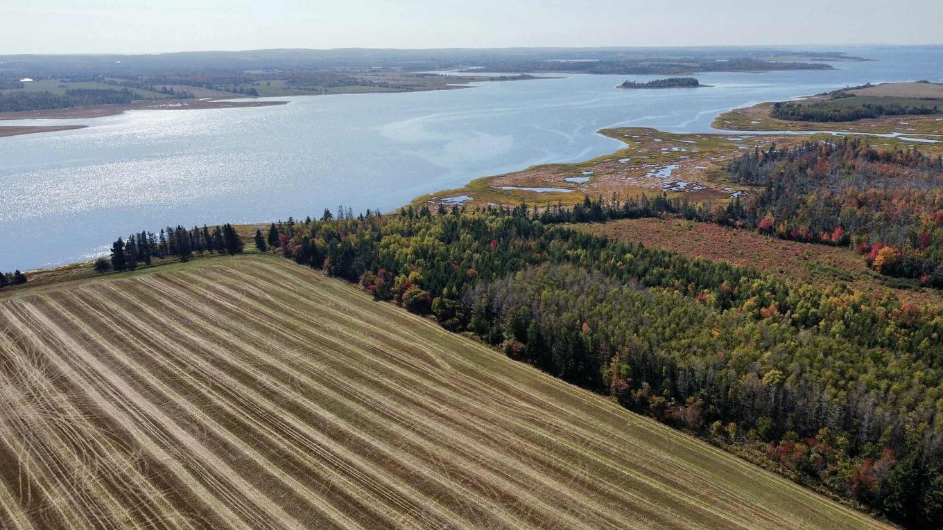 845 Portage Road, Tenmile House, PE