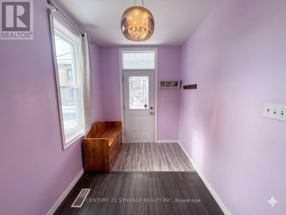 Colour enhanced - 25 Kensington Avenue, Smiths Falls, ON - Indoor Photo Showing Other Room