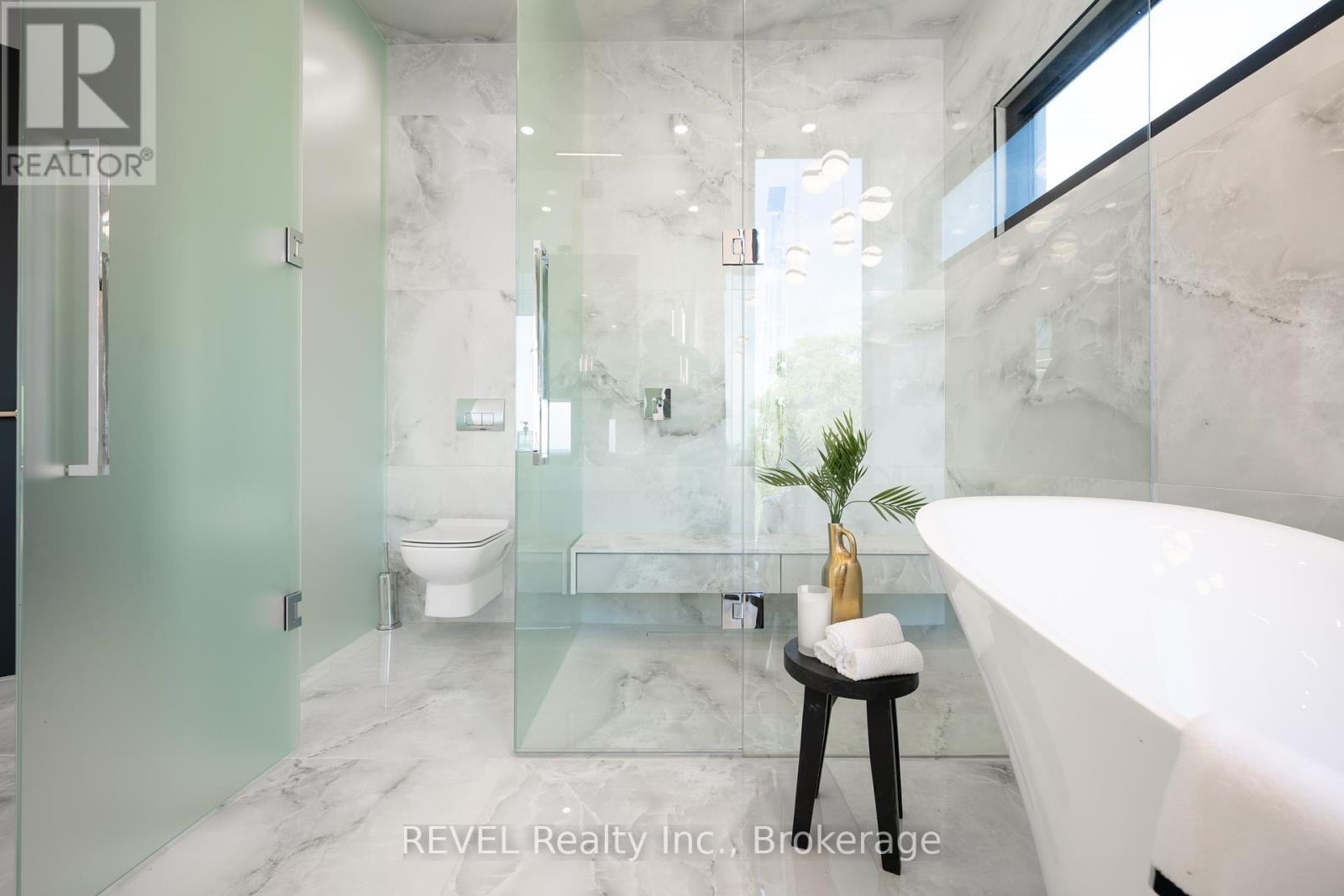 6 Firelane 11 Street, Niagara-On-The-Lake (Lakeshore), ON - Indoor Photo Showing Bathroom