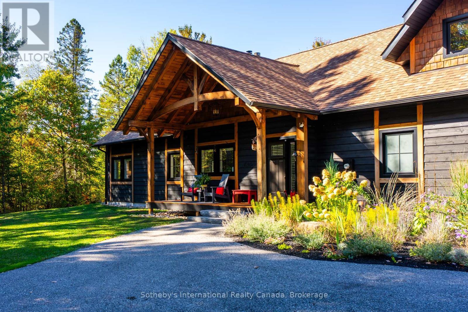 64 Bowyer Road, Huntsville (Chaffey), ON - Outdoor With Deck Patio Veranda