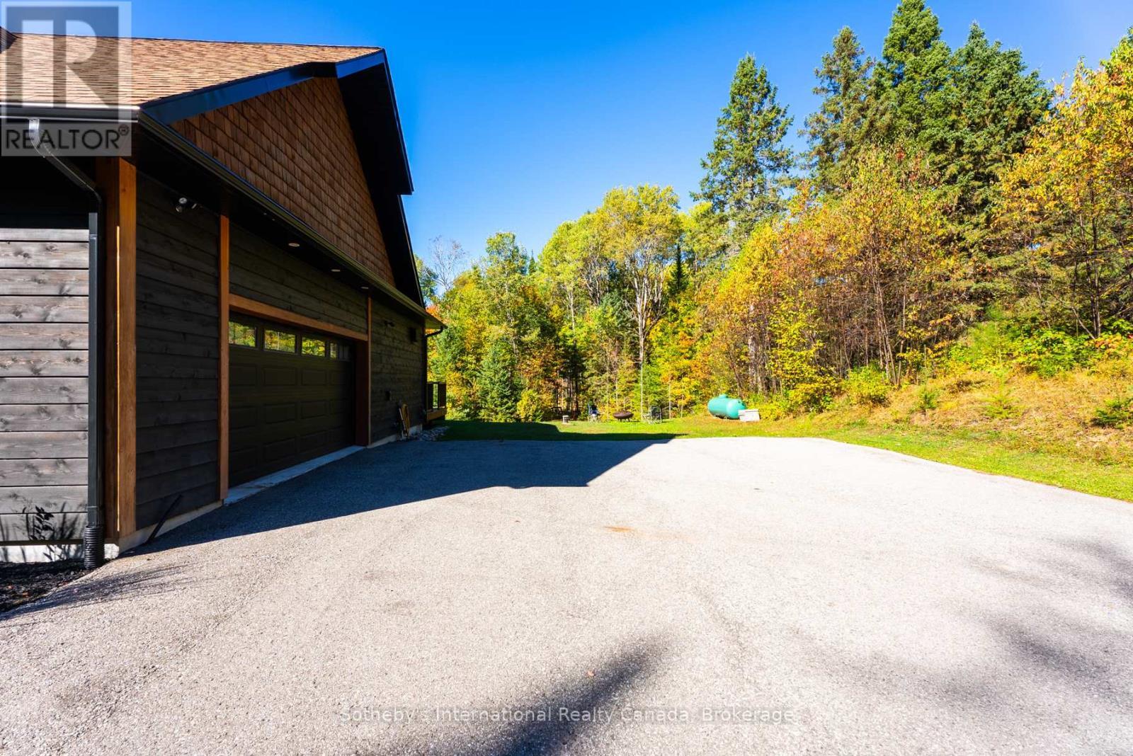 64 Bowyer Road, Huntsville (Chaffey), ON - Outdoor